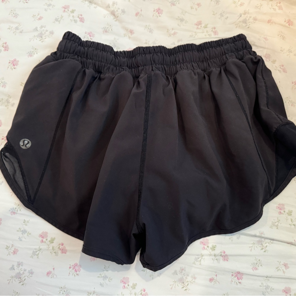 Lululemon hotty hot shorts